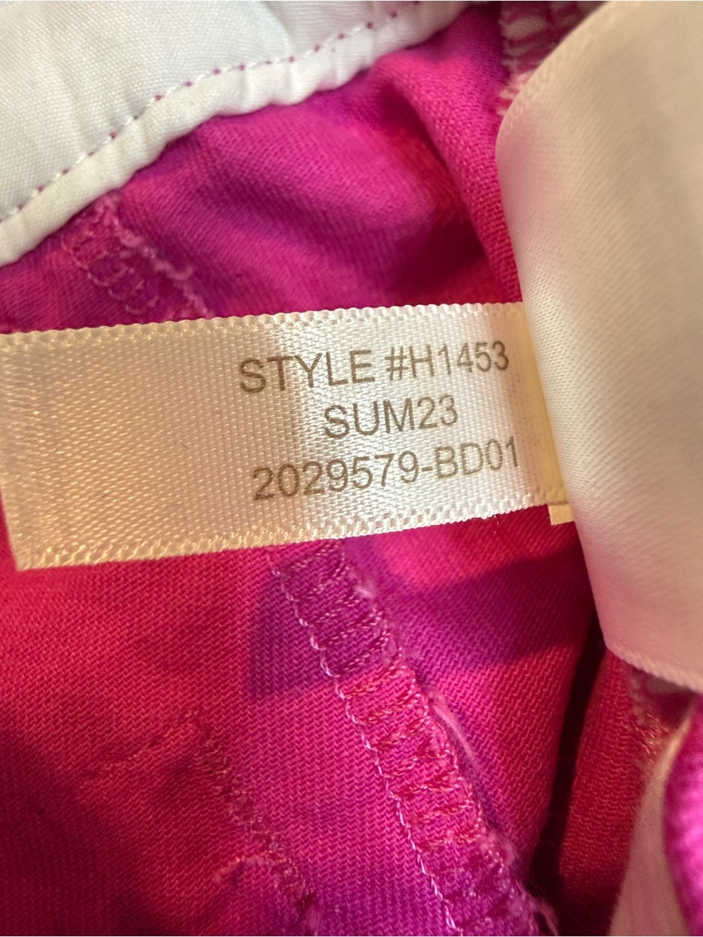 NWT J. Crew Women’s Hot Pink 5” Chino Shorts - Size 8 - Picture 8 of 8